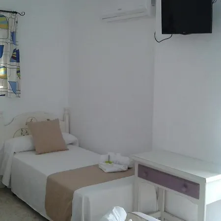 Hospederia Islasol Guest house 2*
